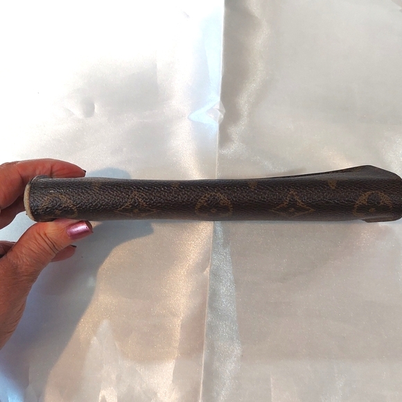 Louis Vuitton Long Wallet - Picture 12 of 12